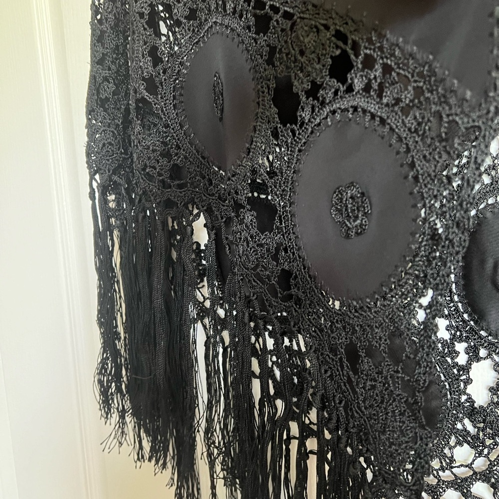 New silky black shawl - Picture 3 of 5